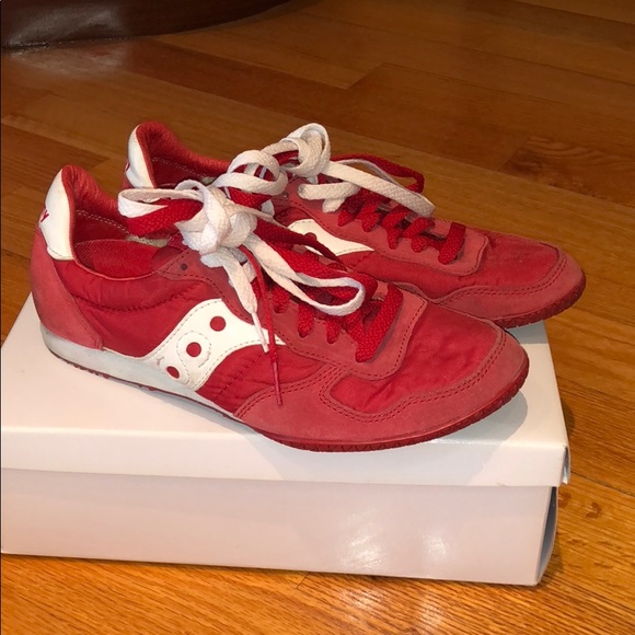 saucony bullet red